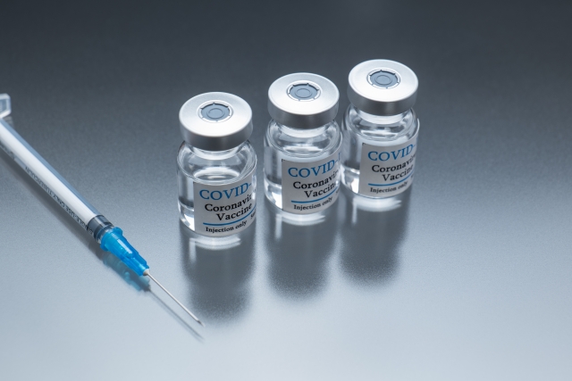 コロナワクチン（オミクロン株対応）接種予約　✱10月11月予約枠公開